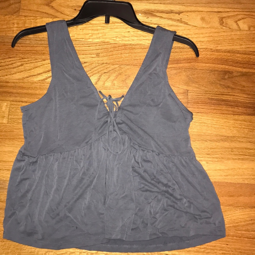 Tie front tank— NWOT
